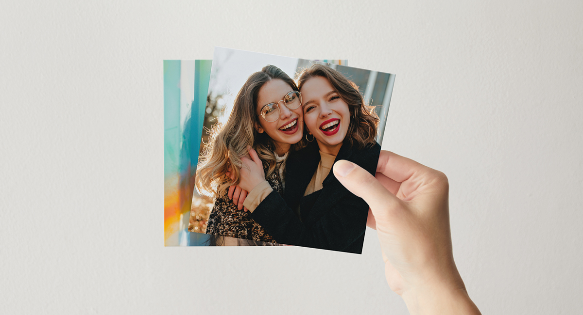 Oslávte "Mesiac lásky" s novinkou – štvorcové fotografie od Kodak Moments